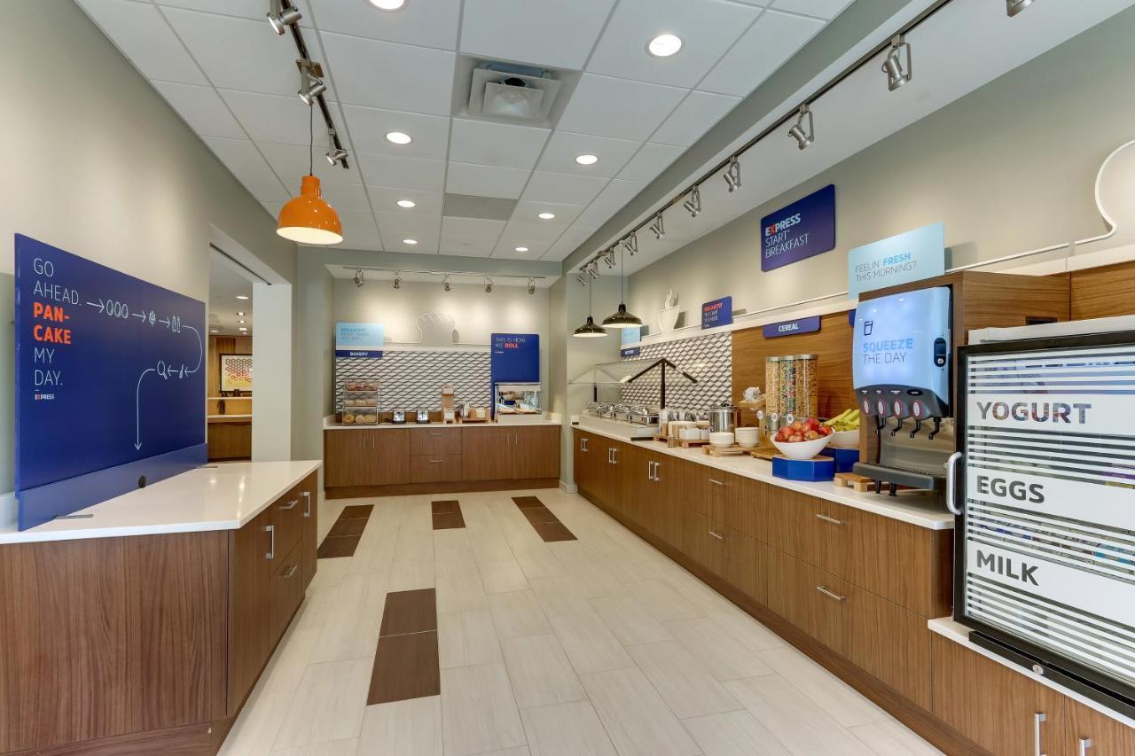 Holiday Inn Express & Suites - Winston - Salem Sw - Clemmons By Ihg Extérieur photo